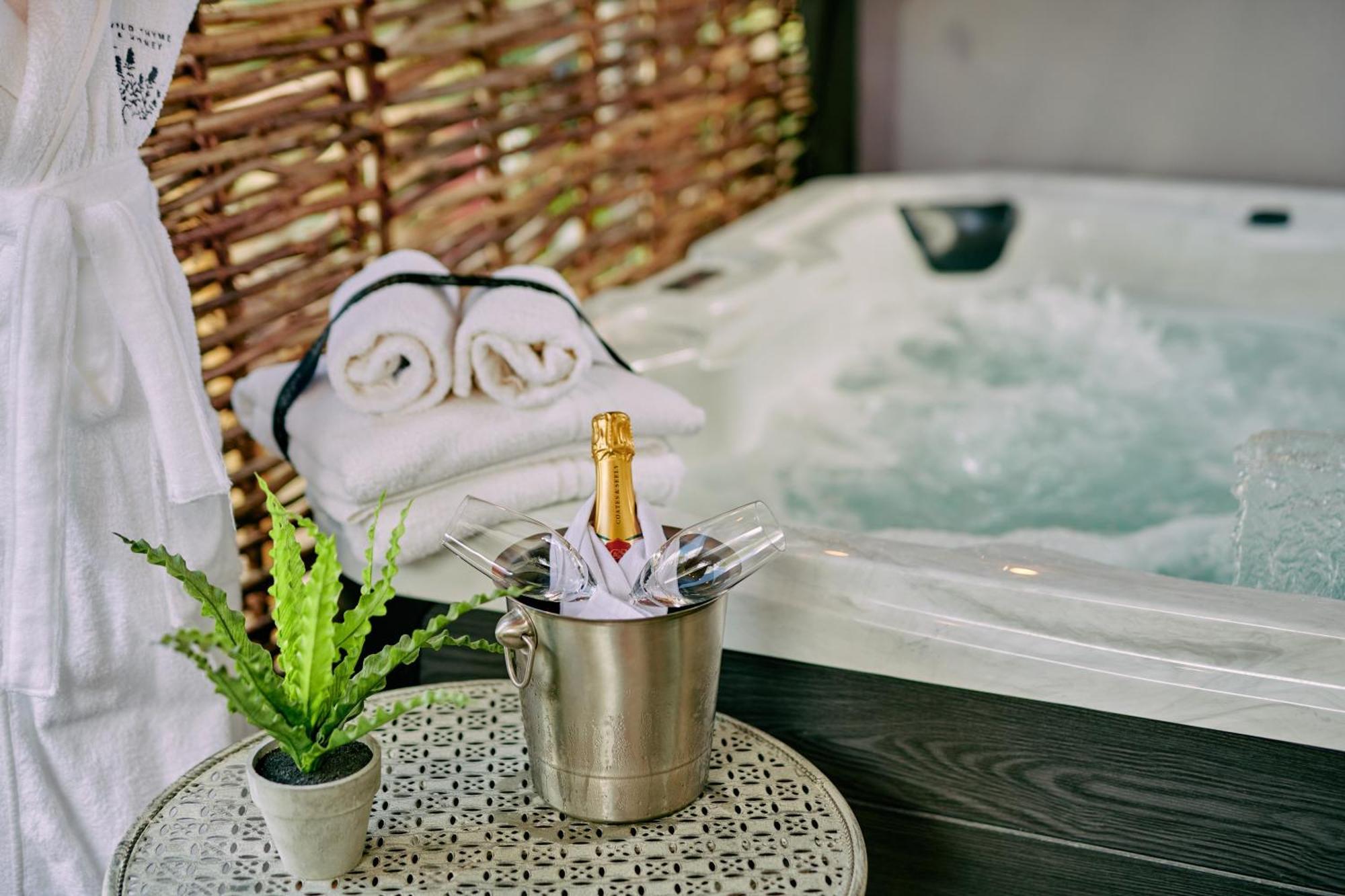 Wild Thyme & Honey - Cirencester-Cotswolds Dış mekan fotoğraf